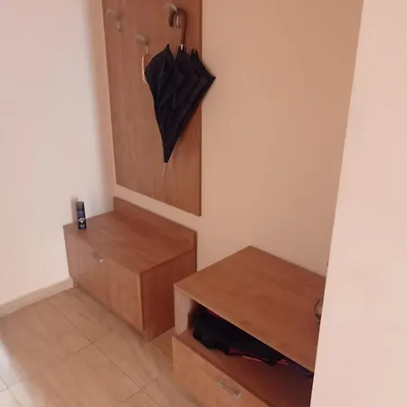 двустаен 